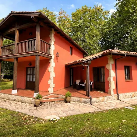 Llanes Con Piscina Y Jardin - Ardillas Holiday home *