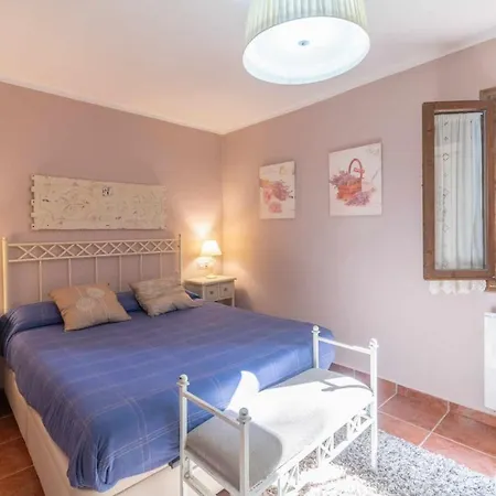 Llanes Con Piscina Y Jardin - Ardillas *