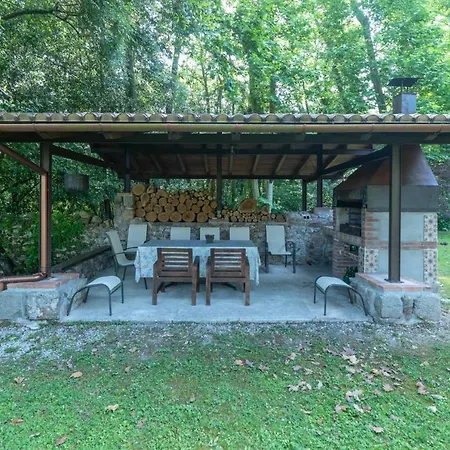 Ardillas - Piscina, Barbacoa Y Descanso Cardoso