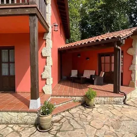 Ardillas - Piscina, Barbacoa Y Descanso